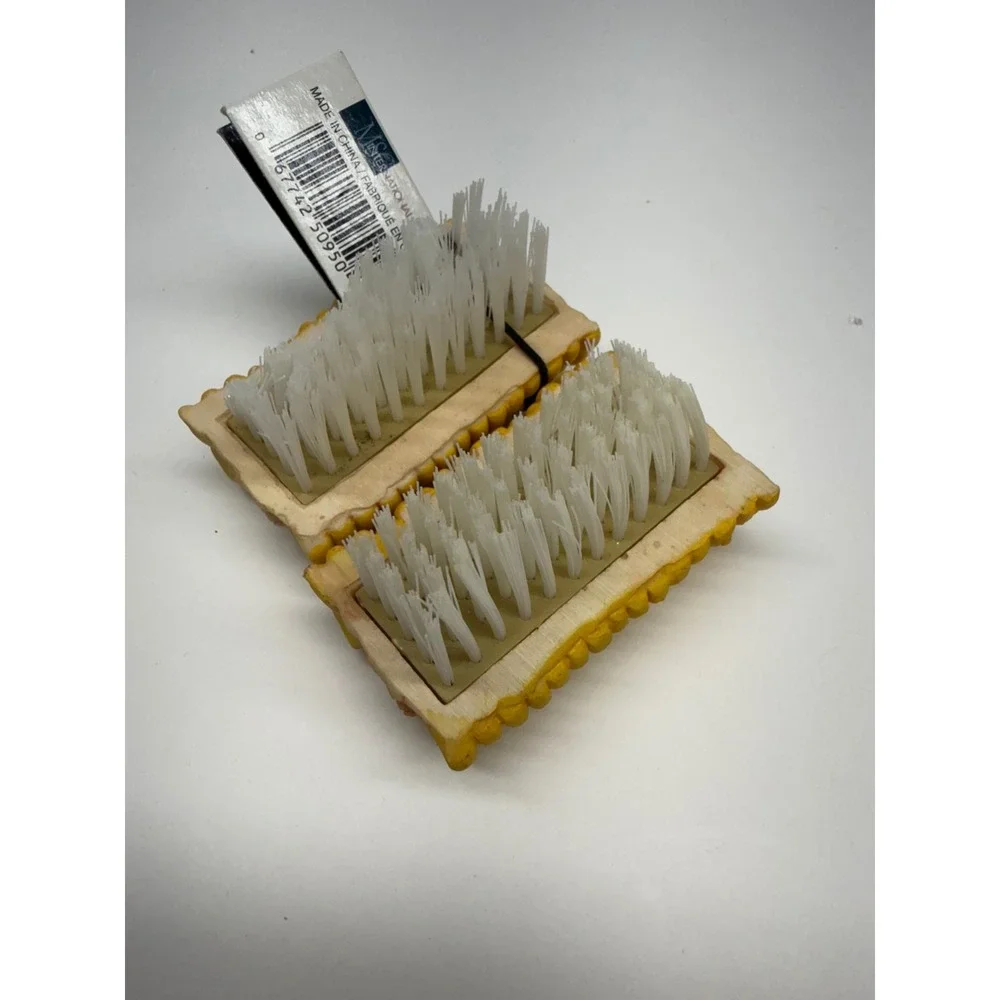 Kernel Klean Corn Brush Set of 2 Novelty Vegetable Scrubbers Yellow Cob Design